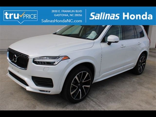 2020 Volvo XC90 Momentum