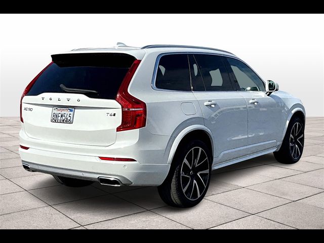 2020 Volvo XC90 Momentum