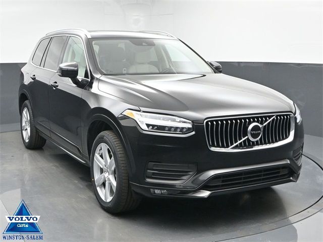 2020 Volvo XC90 Momentum