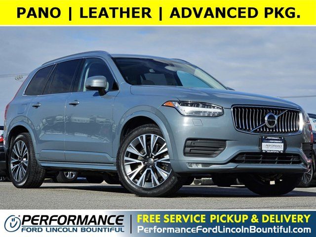 2020 Volvo XC90 Momentum