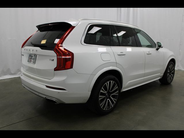 2020 Volvo XC90 Momentum