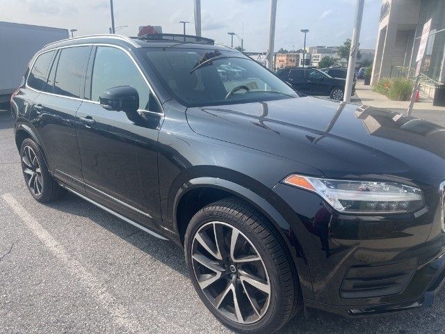 2020 Volvo XC90 Momentum