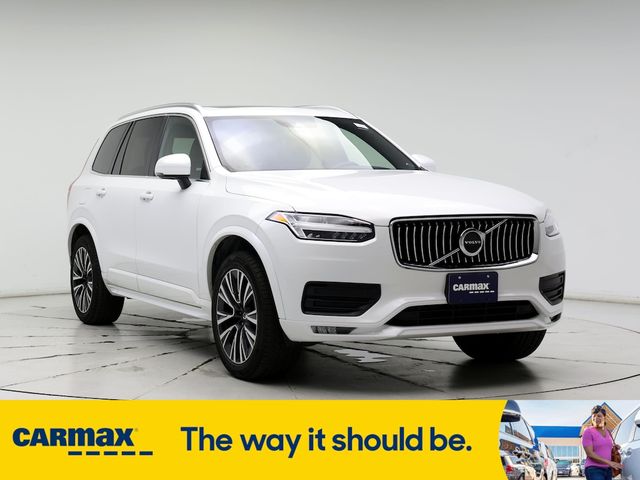 2020 Volvo XC90 Momentum