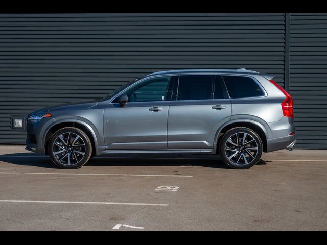 2020 Volvo XC90 Momentum