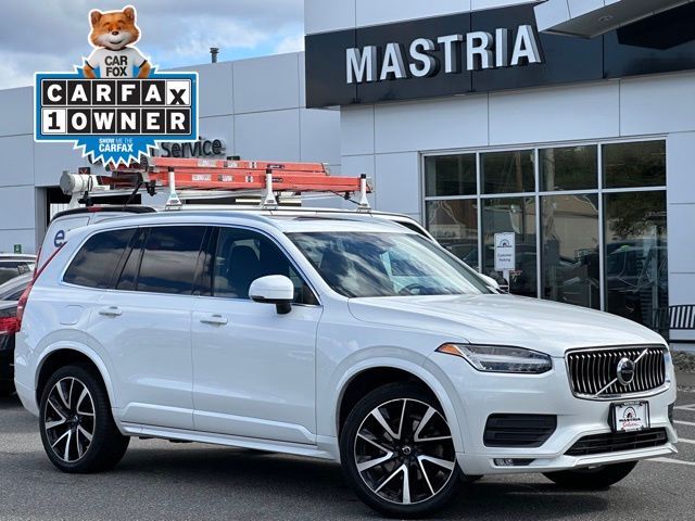 2020 Volvo XC90 Momentum