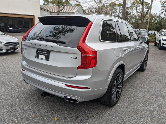 2020 Volvo XC90 Momentum