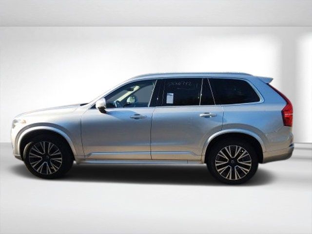 2020 Volvo XC90 Momentum