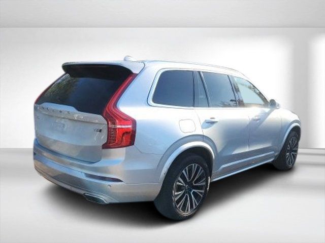 2020 Volvo XC90 Momentum