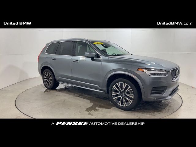 2020 Volvo XC90 Momentum