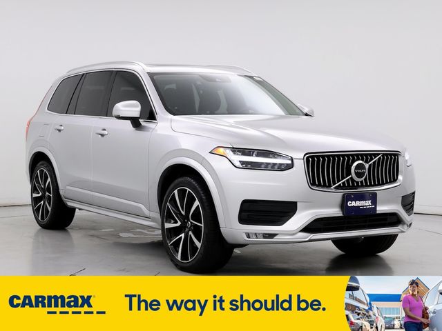 2020 Volvo XC90 Momentum