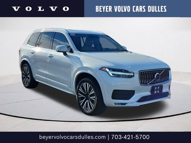 2020 Volvo XC90 Momentum