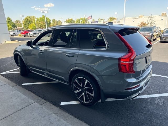 2020 Volvo XC90 Momentum