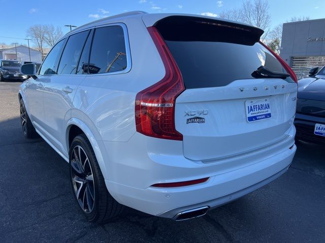 2020 Volvo XC90 Momentum