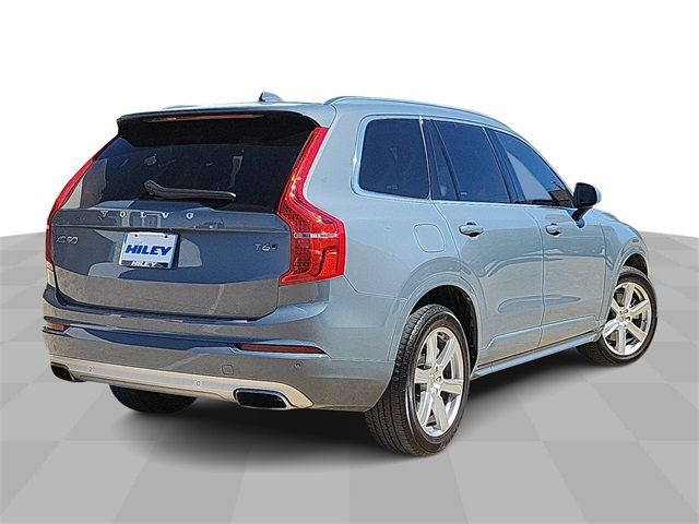 2020 Volvo XC90 Momentum
