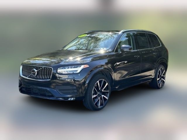 2020 Volvo XC90 Momentum