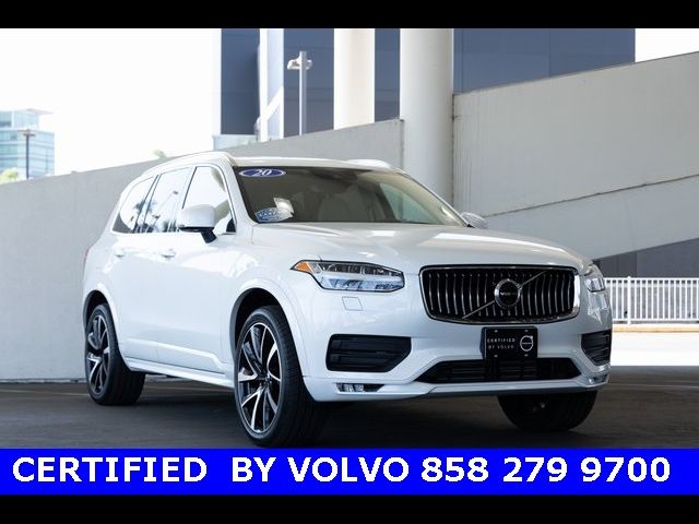 2020 Volvo XC90 Momentum