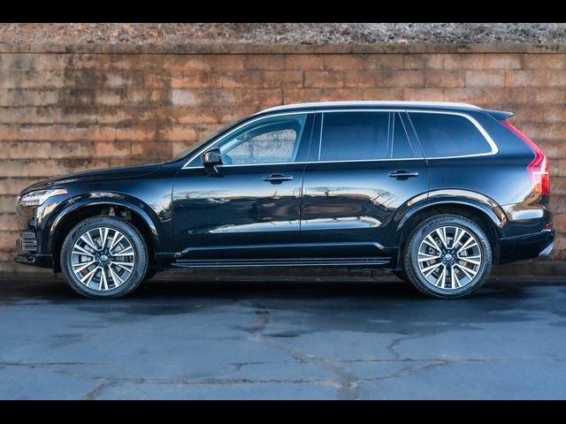 2020 Volvo XC90 Momentum