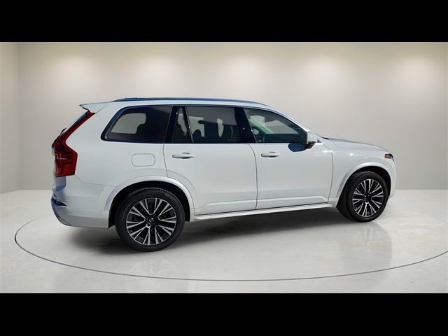 2020 Volvo XC90 Momentum