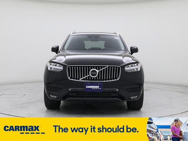2020 Volvo XC90 Momentum