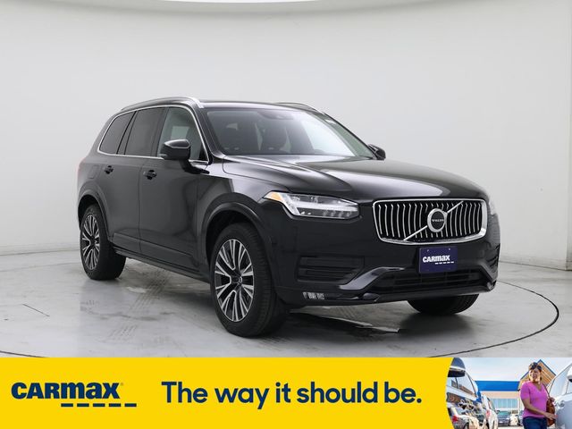 2020 Volvo XC90 Momentum