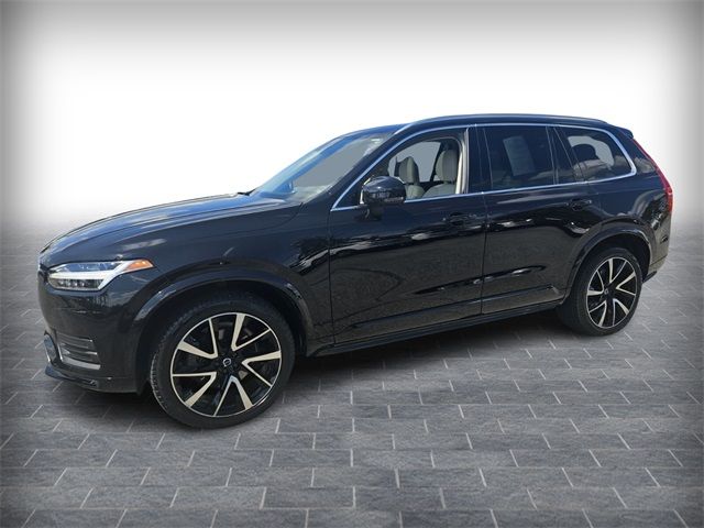 2020 Volvo XC90 Momentum