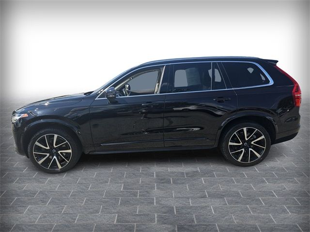 2020 Volvo XC90 Momentum