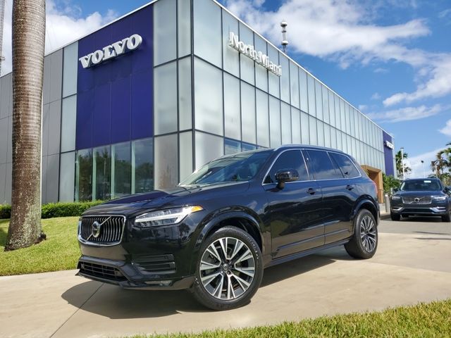 2020 Volvo XC90 Momentum