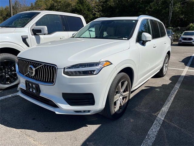 2020 Volvo XC90 Momentum