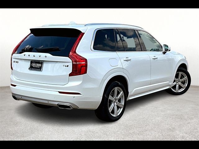 2020 Volvo XC90 Momentum