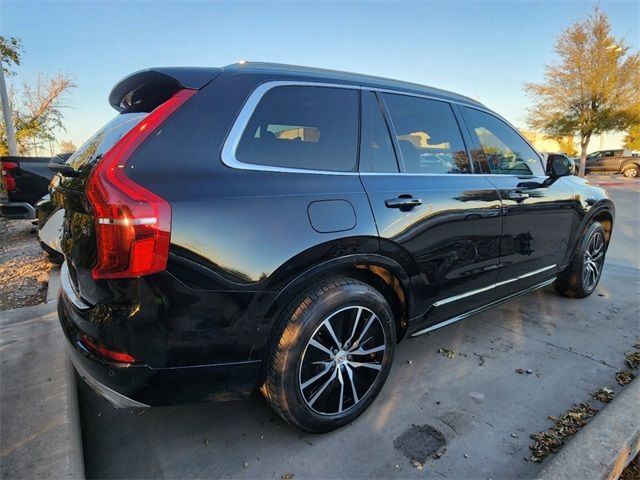 2020 Volvo XC90 Momentum