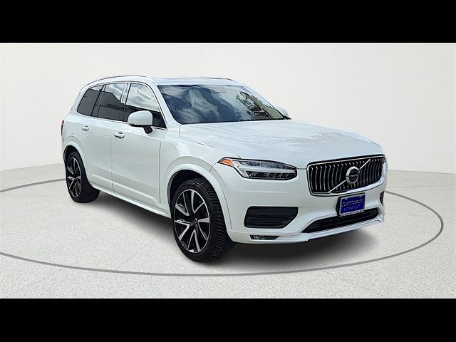 2020 Volvo XC90 Momentum