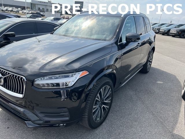 2020 Volvo XC90 Momentum