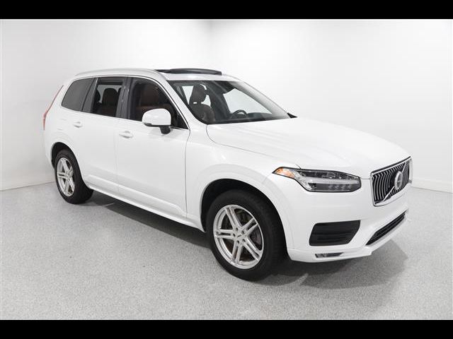 2020 Volvo XC90 Momentum