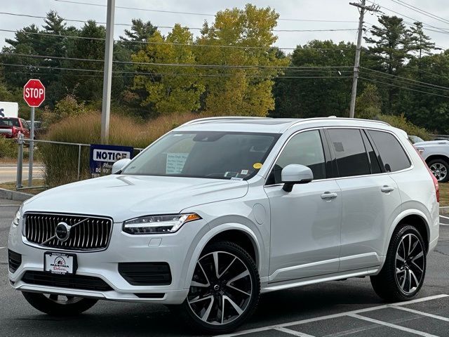 2020 Volvo XC90 Momentum