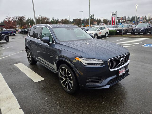 2020 Volvo XC90 Momentum