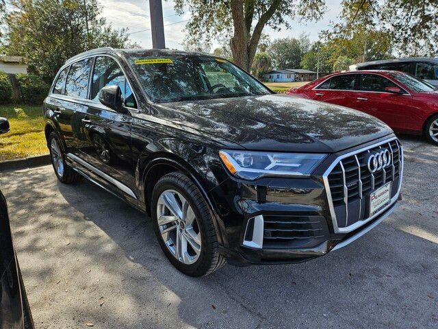 2021 Audi Q7 Premium Plus