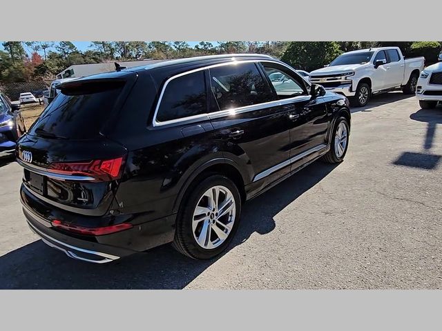 2021 Audi Q7 Premium Plus