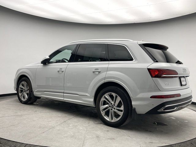 2021 Audi Q7 Premium Plus