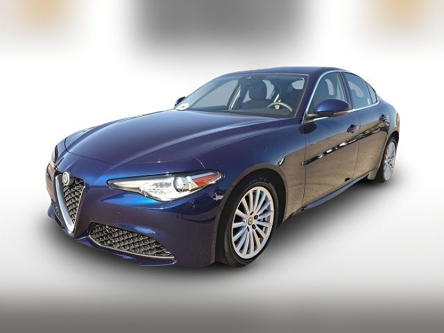 2021 Alfa Romeo Giulia Base