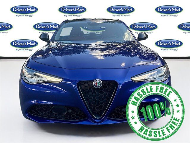 2021 Alfa Romeo Giulia Base