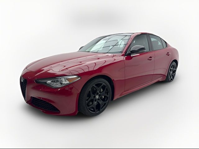 2021 Alfa Romeo Giulia Base