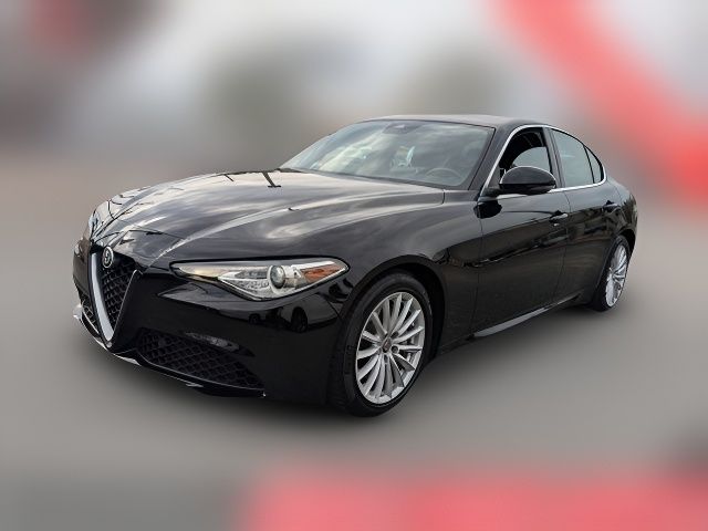 2021 Alfa Romeo Giulia Base