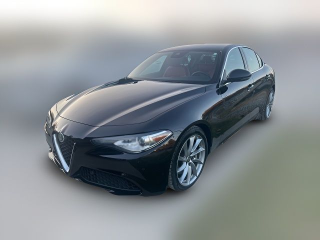 2021 Alfa Romeo Giulia Base