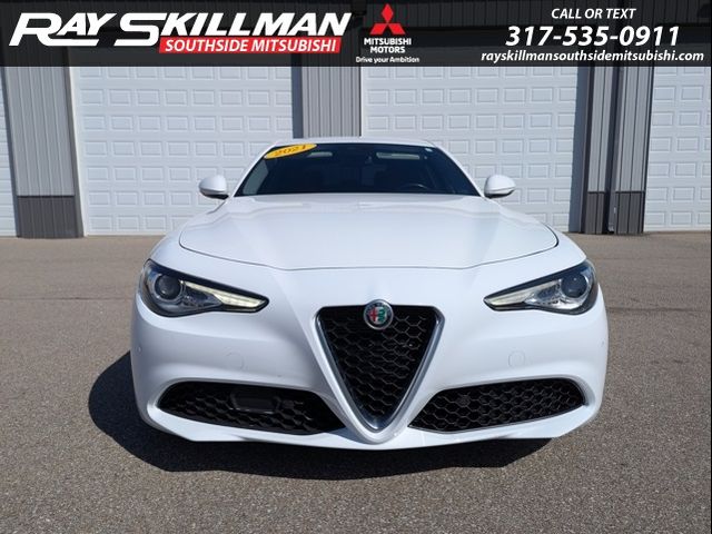 2021 Alfa Romeo Giulia Base