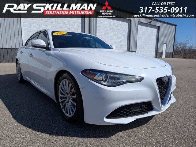 2021 Alfa Romeo Giulia Base
