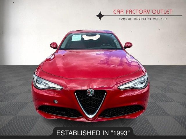 2021 Alfa Romeo Giulia Base