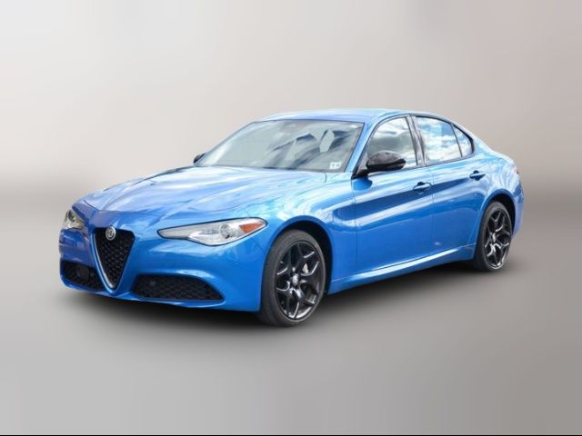 2021 Alfa Romeo Giulia Base