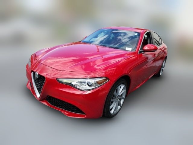 2021 Alfa Romeo Giulia Base