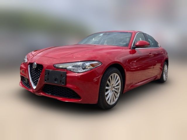 2021 Alfa Romeo Giulia Base