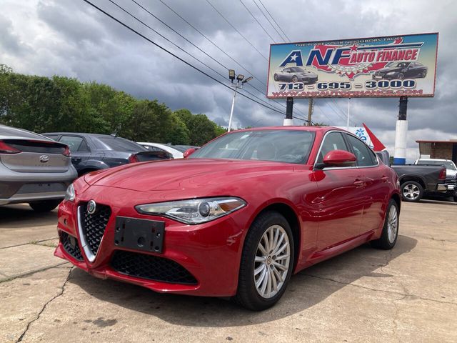 2021 Alfa Romeo Giulia Base